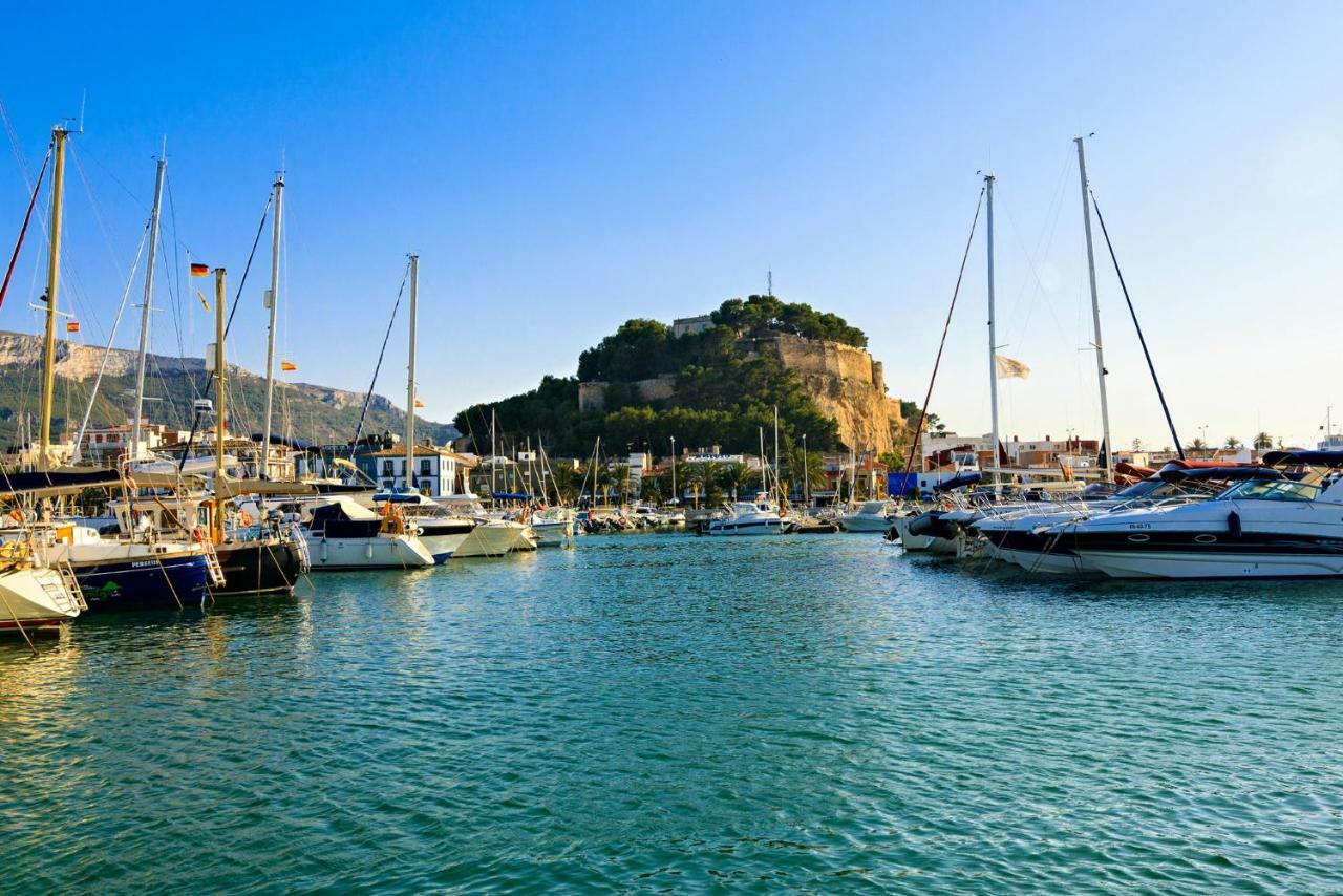 Esmeralda Vyb * Denia